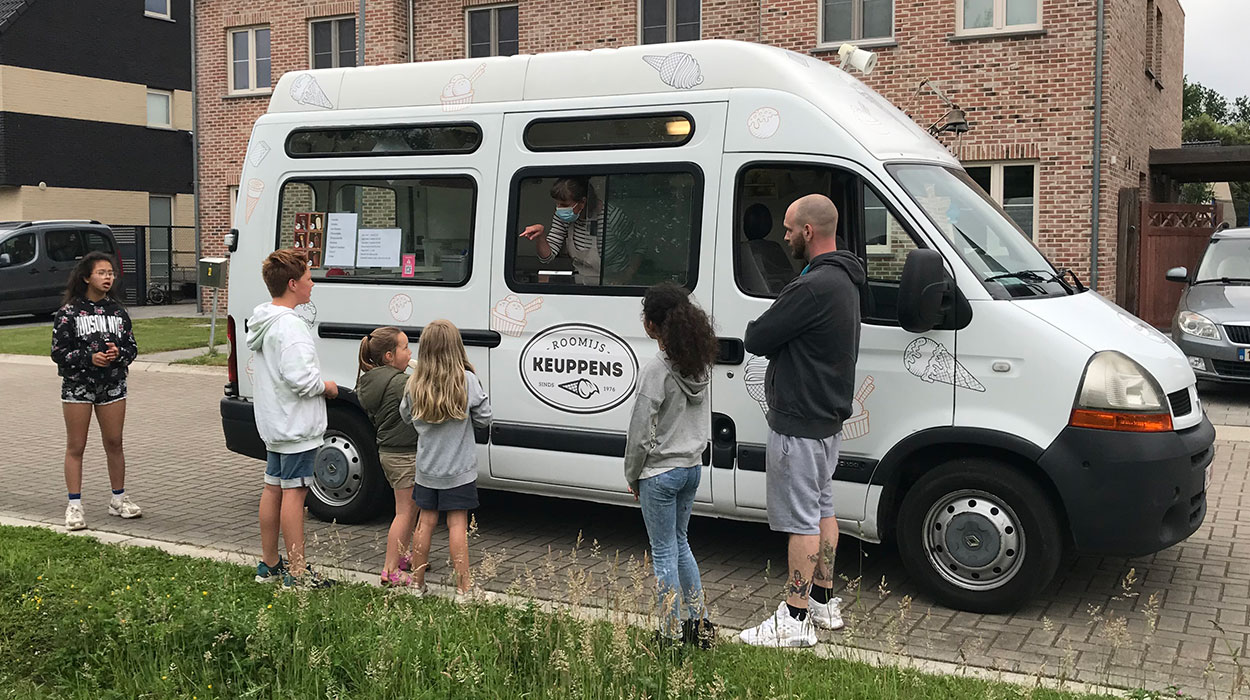 Onze ijskar komt naar je toe, ook voor je feesten.